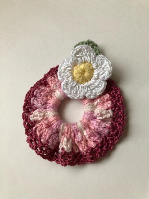 ハンドメイド ミニシュシュ コットン ガーリー 白いお花 < 女性ファッション  ハンドメイド ミニシュシュ コットン ガーリー 白いお花 < 女性ファッションの