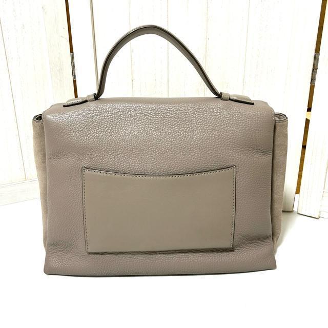TORY BURCH トリーバーチ ラージ 2wayバッグ グレージュ < ブランド  TORY BURCH トリーバーチ ラージ 2wayバッグ グレージュ < ブランドの