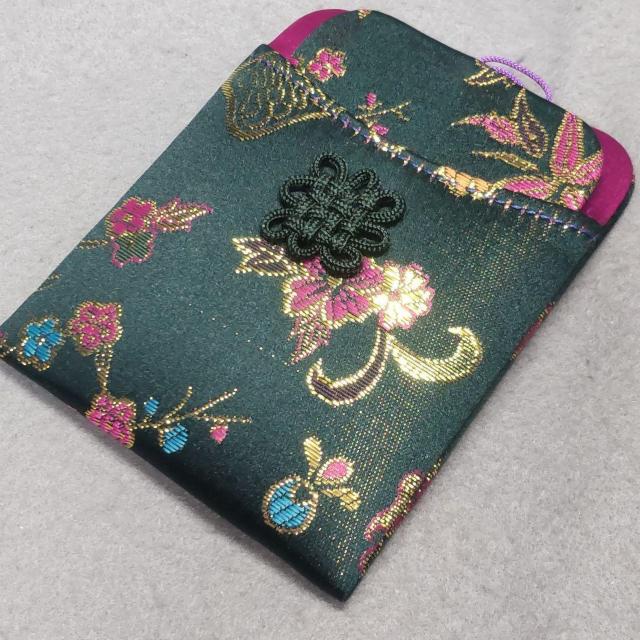 ちりめん ミニミラー ケース付き グリーン 手鏡 < 女性ファッション ちりめん ミニミラー ケース付き グリーン 手鏡 < 女性ファッションの