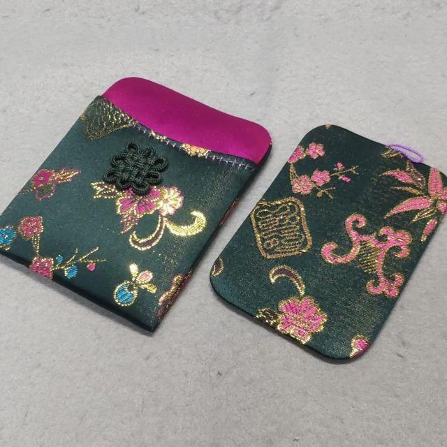 ちりめん ミニミラー ケース付き グリーン 手鏡 < 女性ファッション ちりめん ミニミラー ケース付き グリーン 手鏡 < 女性ファッションの