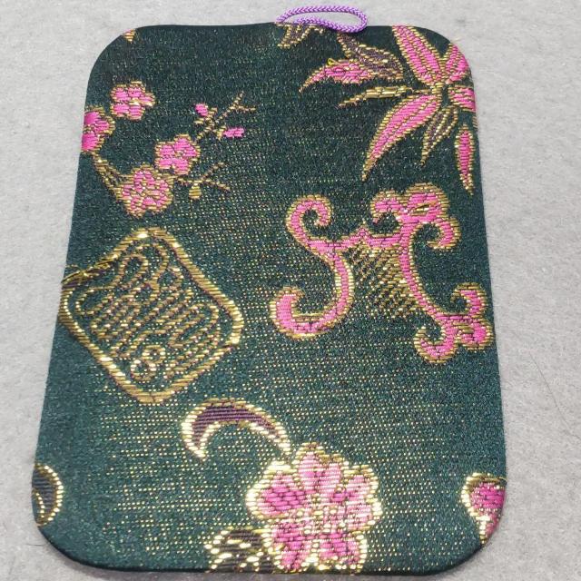 ちりめん ミニミラー ケース付き グリーン 手鏡 < 女性ファッション ちりめん ミニミラー ケース付き グリーン 手鏡 < 女性ファッションの