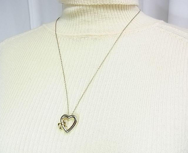 正規品美品ティファニー ハートリボンネックレス K18(750)xスターリングシルバー925 < ブランド 正規品美品ティファニー ハートリボンネックレス K18(750)xスターリングシルバー925 < ブランドの