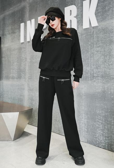 トレーナー 飾りファスナー 刺繍英字 長袖 ブラック 大きいサイズ < 女性ファッション  トレーナー 飾りファスナー 刺繍英字 長袖 ブラック 大きいサイズ < 女性ファッションの