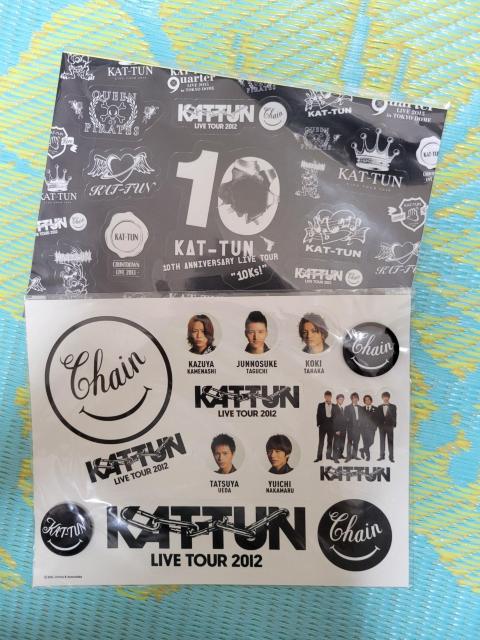 新品未使用 KAT-TUN ステッカー バッジ < タレントグッズ  新品未使用 KAT-TUN ステッカー バッジ  < タレントグッズの