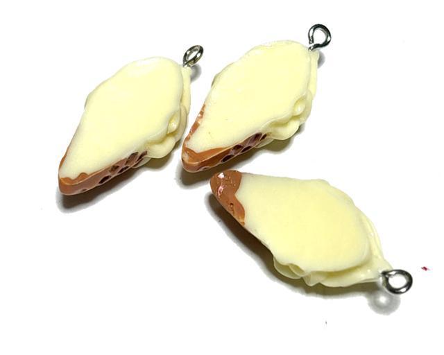 599 わりとリアルなソフトクリーム 1個 バニラ味 樹脂チャーム アクセサリーパーツ デザート スイーツ < ペット/手芸/園芸 599 わりとリアルなソフトクリーム 1個 バニラ味 樹脂チャーム アクセサリーパーツ デザート スイーツ < ペット/手芸/園芸の