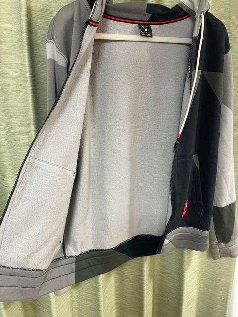 M NIKE KYRIE �W�b�v �p�[�J�[ �i�C�L �t�[�f�B�[ �J�C���[ NBA �T�C�YM  �i�C�LNIKE �W�b�v�A�b�v�p�[�J�[ �� �u�����h�� 