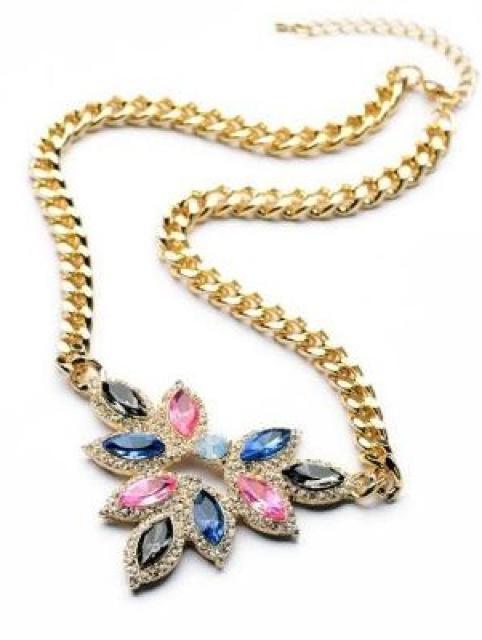新品ゴスロリ姫系アンティーク調ビジューストーンネックレス < 女性アクセサリー/時計  新品ゴスロリ姫系アンティーク調ビジューストーンネックレス  < 女性アクセサリー/時計の