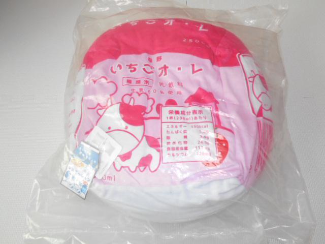 BIG牛乳クッション いちごオ・レ 40cm★新品未開封 < インテリア/ライフ  BIG牛乳クッション いちごオ・レ 40cm★新品未開封  < インテリア/ライフの