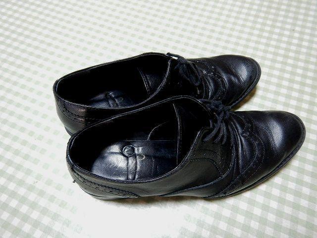 ◆jule シューズ 22 1/2 ブラック ローファー 中古品 < 女性ファッション  ◆jule シューズ 22 1/2 ブラック ローファー 中古品 < 女性ファッションの