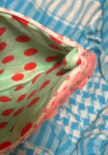 カーリーコレクション ポーチ 未使用 < 女性ファッション  カーリーコレクション ポーチ 未使用 < 女性ファッションの