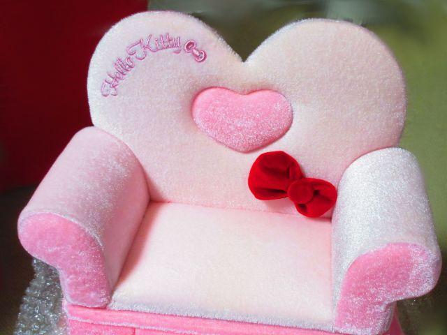 未使用☆ハローキティ*フリルソファー型ジュエリーボックス < インテリア/ライフ  未使用☆ハローキティ*フリルソファー型ジュエリーボックス < インテリア/ライフの