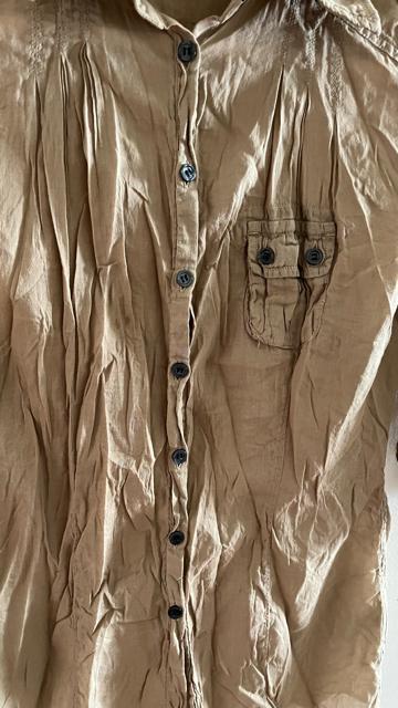 RNA min アールエヌエー シワ加工 七分袖 長袖シャツ ブラウン 茶 M < ブランド  RNA min アールエヌエー シワ加工 七分袖 長袖シャツ ブラウン 茶 M < ブランドの