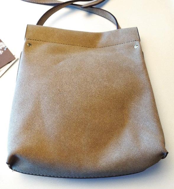 terawear emu  チャコールグレー ショルダーバッグ スマホポシェット < 女性ファッション  terawear emu  チャコールグレー ショルダーバッグ スマホポシェット < 女性ファッションの