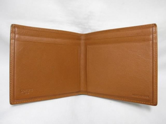 美品 LOEWE ロエベ 二つ折り札入れ財布 レザー ブラウン(キャメル) 中古本物 < ブランド 美品 LOEWE ロエベ 二つ折り札入れ財布 レザー ブラウン(キャメル) 中古本物 < ブランドの