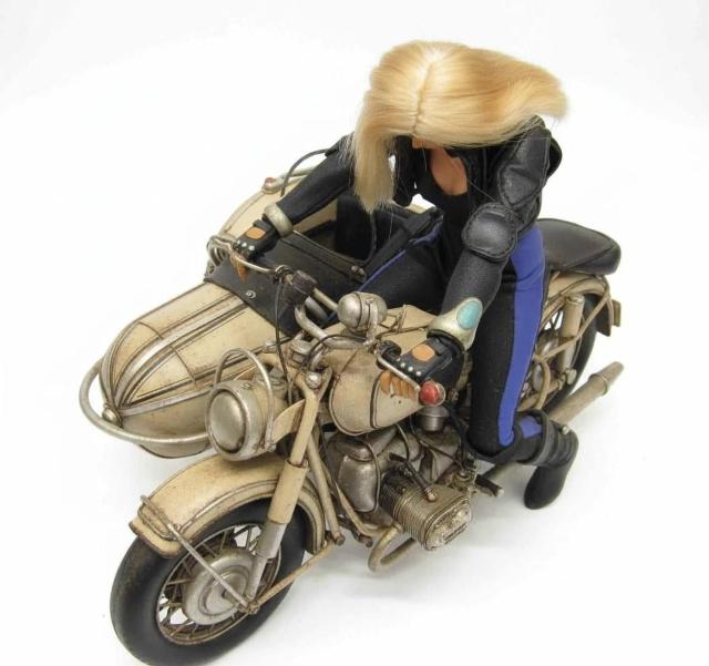 1/6 BMW バイク サイドカー クールガールやバービーを乗せれます。 オールド加工 スチール製品 < ホビー 1/6 BMW バイク サイドカー クールガールやバービーを乗せれます。 オールド加工 スチール製品 < ホビーの