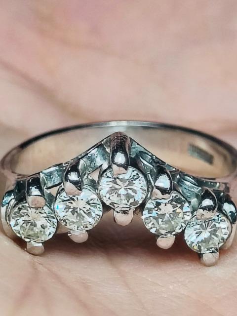 pt900�ɏ�_�C��0.58ct�����O �� �����A�N�Z�T���[/���v�� 