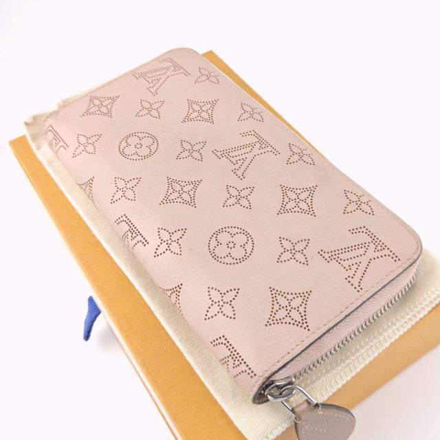 LOUIS VUITTON ���z �� �u�����h�� 