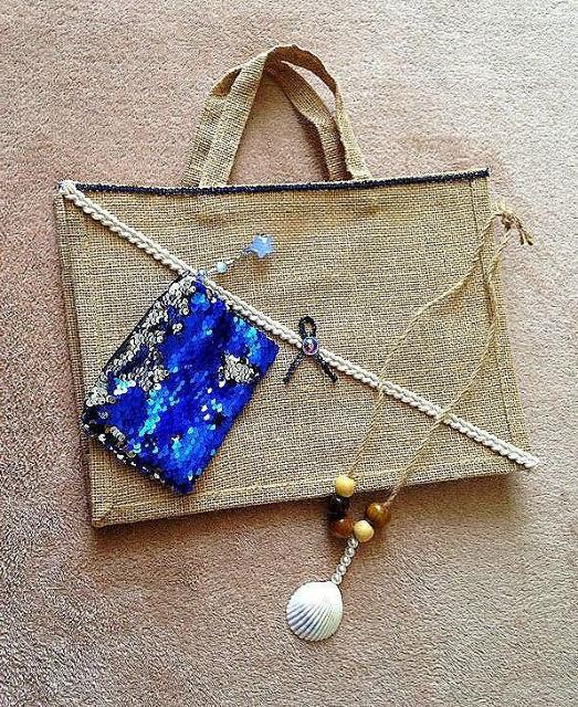 ハンドメイド◆貝殻 ネックレス付♪麻 ジュートトートバッグ スパンコール ポーチ セット < 女性ファッション  ハンドメイド◆貝殻 ネックレス付♪麻 ジュートトートバッグ スパンコール ポーチ セット < 女性ファッションの
