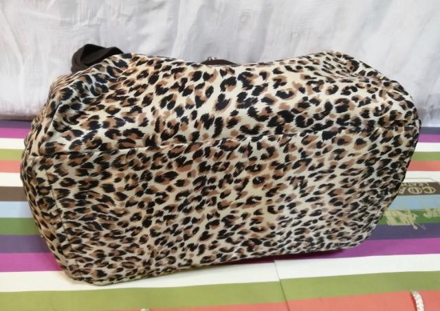 ★特価ポーチ付きエコバッグマイバッグ軽量極美品ヒョウ柄トートバッグ多収納頑丈マルチポーチ付き大活躍オシャレ 肩掛け大容量激安★ < 女性ファッション  ★特価ポーチ付きエコバッグマイバッグ軽量極美品ヒョウ柄トートバッグ多収納頑丈マルチポーチ付き大活躍オシャレ 肩掛け大容量激安★ < 女性ファッションの