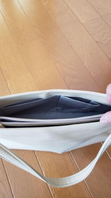 ☆新品同様☆プライベートレーベル☆ベージュ色ハンドバッグ < 女性ファッション  ☆新品同様☆プライベートレーベル☆ベージュ色ハンドバッグ < 女性ファッションの