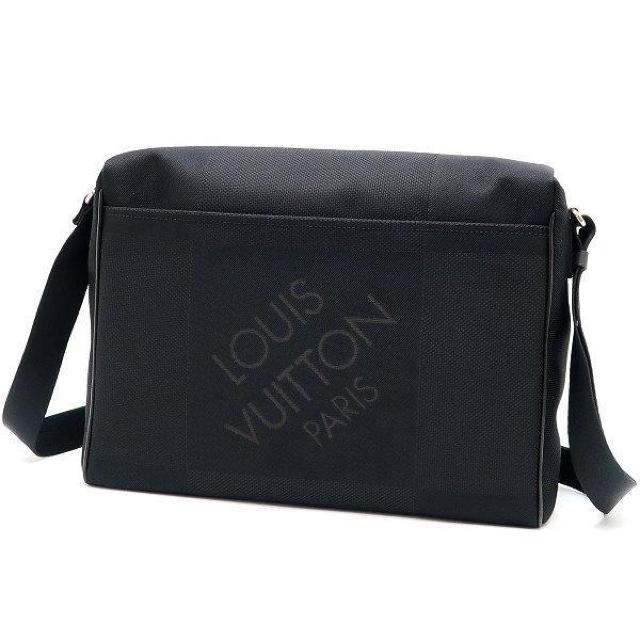 ◆ 本物 美品 ◆ LV ルイヴィトン 希少 ダミエジェアン ノワール メサジェNM ショルダーバッグ ブラック 黒 M93225 < ブランド  ◆ 本物 美品 ◆ LV ルイヴィトン 希少 ダミエジェアン ノワール メサジェNM ショルダーバッグ ブラック 黒 M93225 < ブランドの