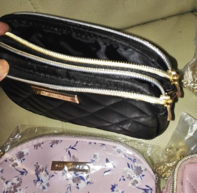 送料込☆ MERCURYDUO ポーチ&マルチケース4点 < 女性ファッション  送料込☆ MERCURYDUO ポーチ&マルチケース4点 < 女性ファッションの