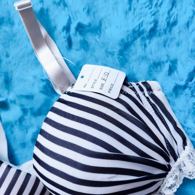 エロcool.。。F80×L。。ストライプ柄シフォンブラジャー&ショーツセット。。グラマー大きいサイズ < 女性ファッション  エロcool.。。F80×L。。ストライプ柄シフォンブラジャー&ショーツセット。。グラマー大きいサイズ < 女性ファッションの