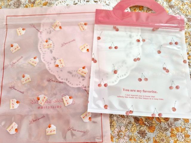 お裾分け☆苺ショートケーキ柄とさくらんぼ柄ジップバック2枚☆ < インテリア/ライフ お裾分け☆苺ショートケーキ柄とさくらんぼ柄ジップバック2枚☆ < インテリア/ライフの