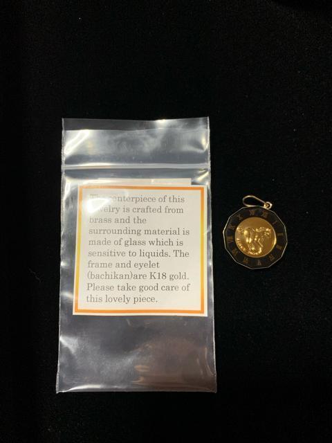 K18 YGガラス イリュージョンホースペンダント < 女性アクセサリー/時計 K18 YGガラス イリュージョンホースペンダント < 女性アクセサリー/時計の