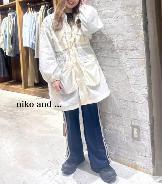 新品 niko and ...★薄手カジュアルブルゾン < 女性ファッション  新品 niko and ...★薄手カジュアルブルゾン < 女性ファッションの