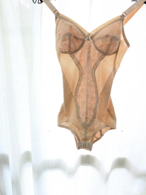 W1056  Di   ZV[␳{fB[X[c  ׁ[W  M   t@bV 