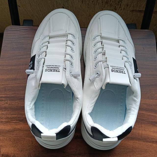 �V�i 25.5cm �����Y �X�j�[�J�[ �z���C�g �V���[�Y �C �j�����p ���i�� �� �j���t�@�b�V������ 