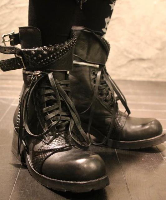 ViKMRiiP@CHROME ZIPBOOTS 2 