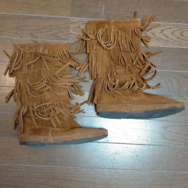 MINNETONKA@u[c@i   t@bV 