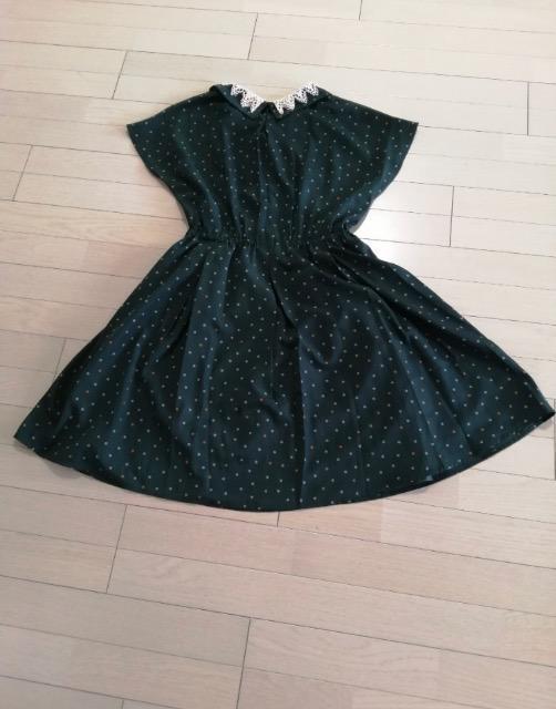 特価★未使用に近いレトロearthmusic&ecologyドットワンピース素敵人気 < ブランド  特価★未使用に近いレトロearthmusic&ecologyドットワンピース素敵人気 < ブランドの