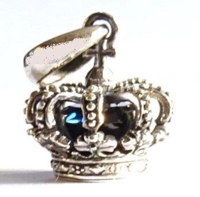 シルバー925 クラウングローリーペンダントチャーム クラウン グローリー ペンダント チャーム サファイヤ 新品未使用 < 男性アクセサリー/時計 シルバー925 クラウングローリーペンダントチャーム クラウン グローリー ペンダント チャーム サファイヤ 新品未使用 < 男性アクセサリー/時計の