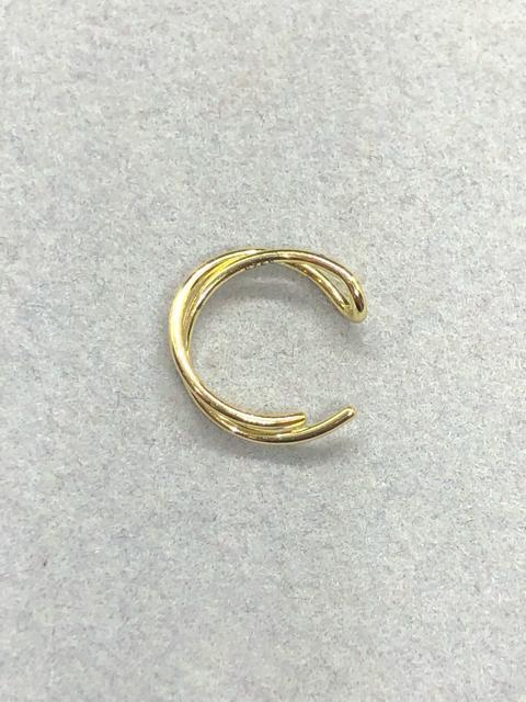 即決 S925 シルバー ゴールドカラー イヤーカフ < 女性アクセサリー/時計  即決 S925 シルバー ゴールドカラー イヤーカフ < 女性アクセサリー/時計の