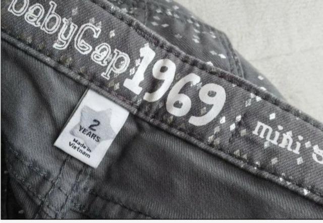 95★baby Gap★箔プリント★キラキラパンツ★長ズボン★美品★送料無料 < キッズ/ベビー  95★baby Gap★箔プリント★キラキラパンツ★長ズボン★美品★送料無料 < キッズ/ベビーの