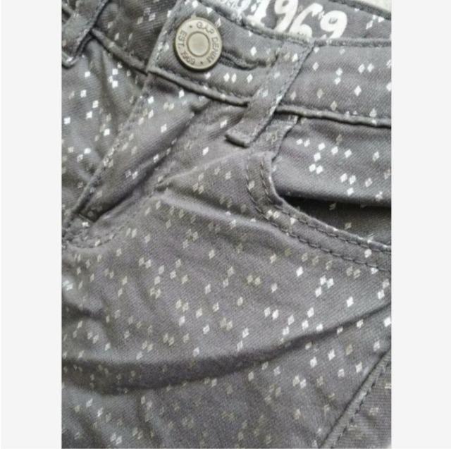 95★baby Gap★箔プリント★キラキラパンツ★長ズボン★美品★送料無料 < キッズ/ベビー  95★baby Gap★箔プリント★キラキラパンツ★長ズボン★美品★送料無料 < キッズ/ベビーの