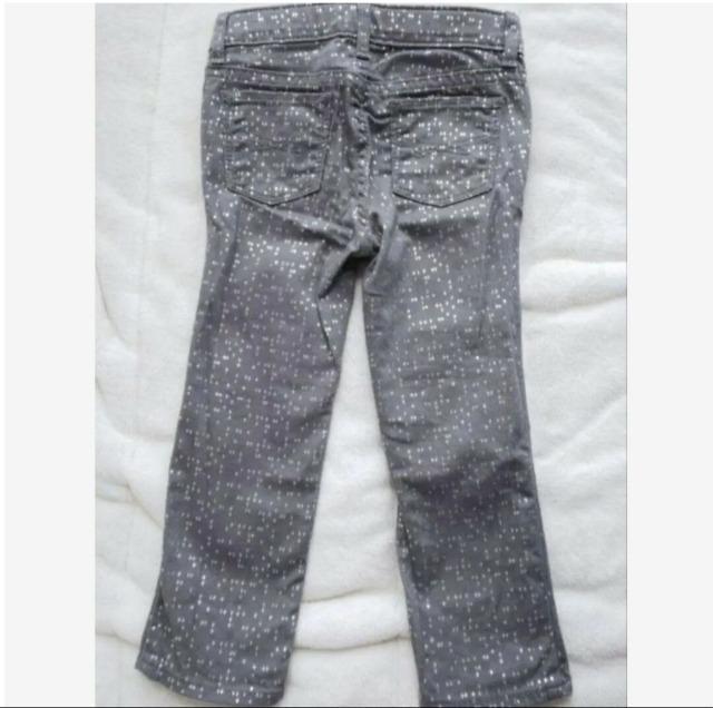 95★baby Gap★箔プリント★キラキラパンツ★長ズボン★美品★送料無料 < キッズ/ベビー  95★baby Gap★箔プリント★キラキラパンツ★長ズボン★美品★送料無料 < キッズ/ベビーの