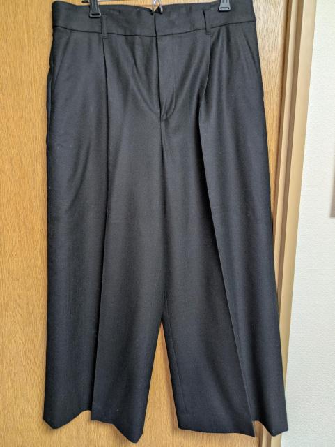アンタイトル昨季美品黒ウール100%センタープレスパンツワイドパンツガウチョパンツ大きいサイズ4412号13号綺麗めパンツ < ブランド  アンタイトル昨季美品黒ウール100%センタープレスパンツワイドパンツガウチョパンツ大きいサイズ4412号13号綺麗めパンツ < ブランドの