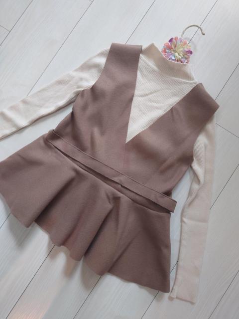 新品大人気 ニット×ベスト/アンサンブル(ベルト付き) セットアイテム < 女性ファッション 新品大人気 ニット×ベスト/アンサンブル(ベルト付き) セットアイテム < 女性ファッションの