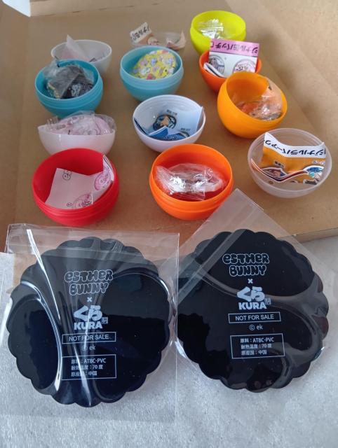 ☆ くら寿司ノベルティ ☆ 缶バッチ&ラバーアクセサリー&ラバーコースター ☆ 6種8点 < ホビー ☆ くら寿司ノベルティ ☆ 缶バッチ&ラバーアクセサリー&ラバーコースター ☆ 6種8点 < ホビーの