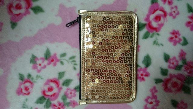 kitson|[`Vi  uh 