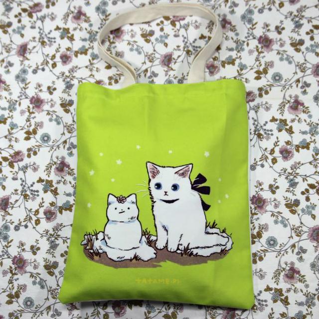 ◆癒しの猫イラストが詰まった猫柄トートバッグ リネン地黄緑 BA07 < 女性ファッション  ◆癒しの猫イラストが詰まった猫柄トートバッグ リネン地黄緑 BA07 < 女性ファッションの