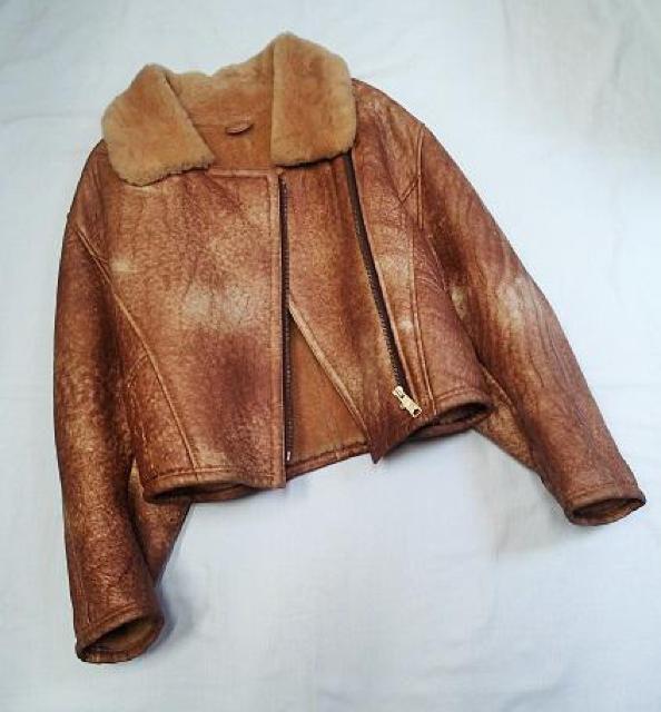 ■TERRALAMテララム/オーストラリア製 羊革 ムートン ジャケット ジャンパー ZIP入り ショート丈/FREE < 女性ファッション  ■TERRALAMテララム/オーストラリア製 羊革 ムートン ジャケット ジャンパー ZIP入り ショート丈/FREE  < 女性ファッションの