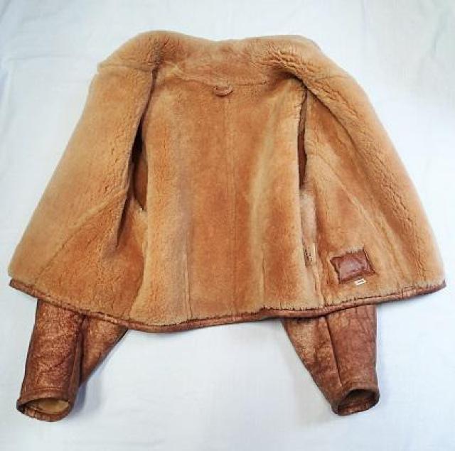 ■TERRALAMテララム/オーストラリア製 羊革 ムートン ジャケット ジャンパー ZIP入り ショート丈/FREE < 女性ファッション  ■TERRALAMテララム/オーストラリア製 羊革 ムートン ジャケット ジャンパー ZIP入り ショート丈/FREE < 女性ファッションの