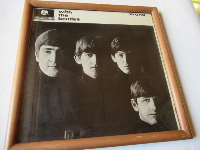 ザ・ビートルズのメモラビア、「 With The Beatlesアルバムの額絵 」 < タレントグッズ  ザ・ビートルズのメモラビア、「 With The Beatlesアルバムの額絵 」 < タレントグッズの