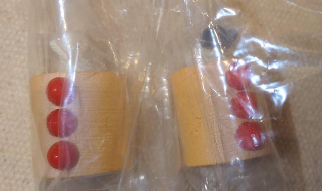 �t�F���V���@�L���@�X�C�[�c�ɂ�񂱃N�b�V�����@�t�B�M���A2�@�t���R���v���[�g�@4�� �� �z�r�[�� 