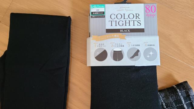 新品未使用 ラメ入り、タータンチェック柄がオシャレなカラータイツ5足セット < 女性ファッション 新品未使用 ラメ入り、タータンチェック柄がオシャレなカラータイツ5足セット < 女性ファッションの